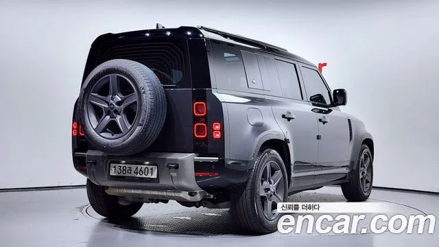 Land Rover Defender 2024 — фото 2