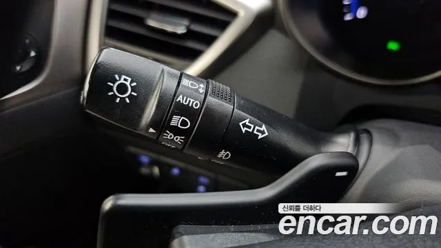 Hyundai Veloster 2016 — фото 17