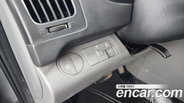 Hyundai Starex 2015 — фото 14
