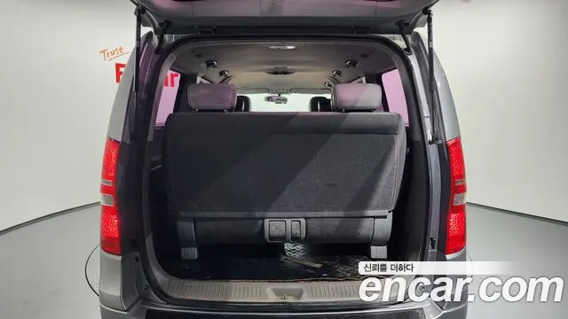 Hyundai Starex 2015 — фото 20