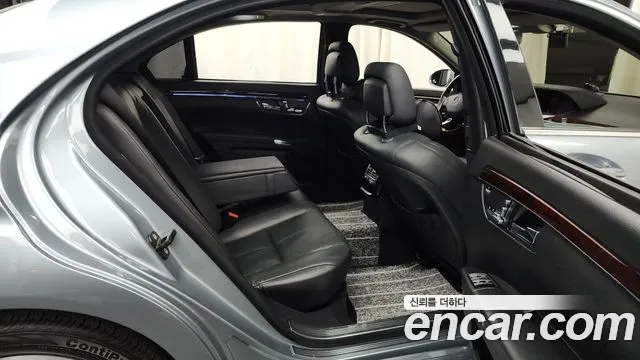 Mercedes-Benz S-Class 2008 — фото 12