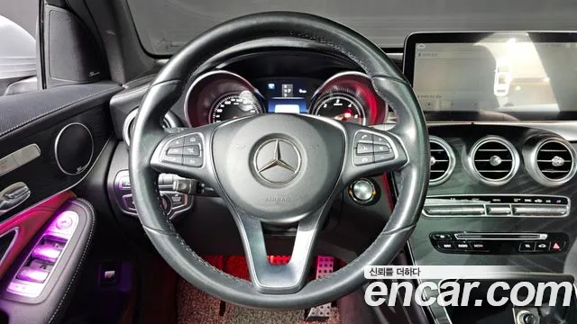 Mercedes-Benz GLC-Class 2017 — фото 13