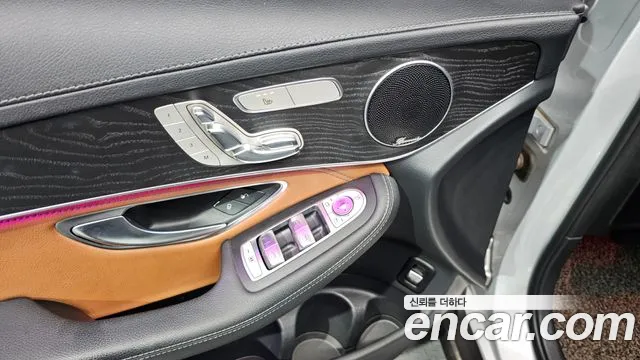 Mercedes-Benz GLC-Class 2017 — фото 18