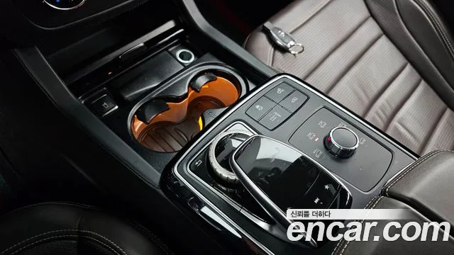 Mercedes-Benz GLE-Class 2019 — фото 9