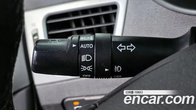 Hyundai AVANTE 2014 — фото 15