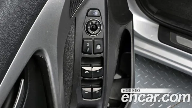 Hyundai AVANTE 2014 — фото 19