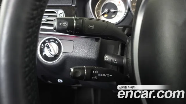 Mercedes-Benz E-Class 2014 — фото 18