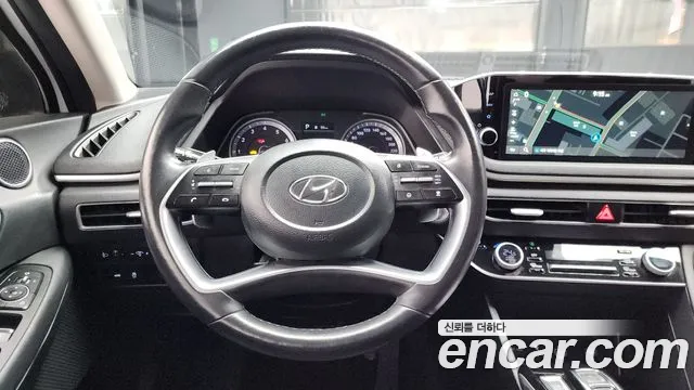 Hyundai Sonata 2022 — фото 13
