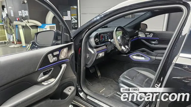 Mercedes-Benz GLE-Class 2023 — фото 10