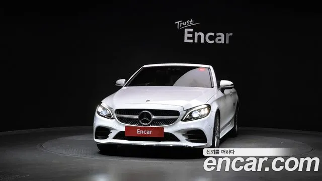Mercedes-Benz C-Class 2023 — фото 3