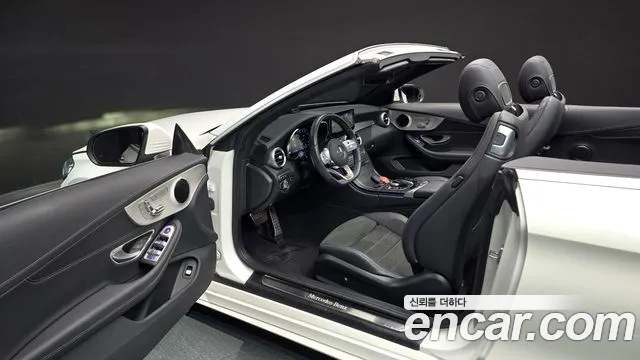 Mercedes-Benz C-Class 2023 — фото 11