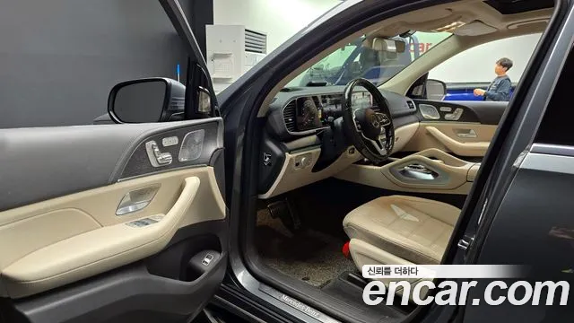 Mercedes-Benz GLS-Class 2020 — фото 10