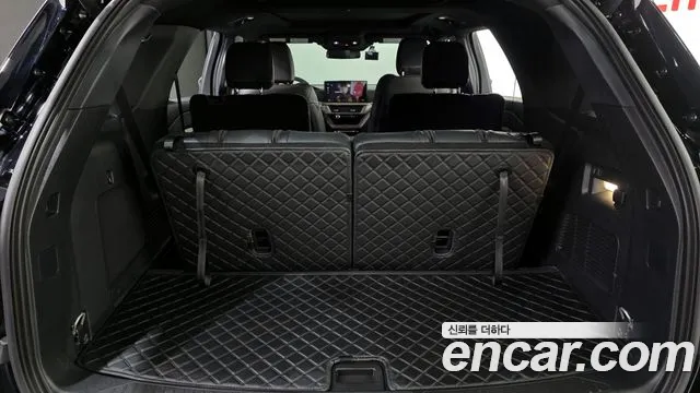 Ford Explorer 2025 — фото 19
