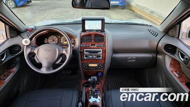 Hyundai Santafe 2002 — фото 10