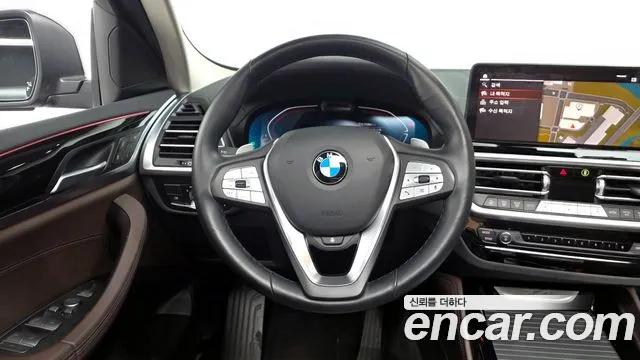 BMW X4 2022 — фото 13