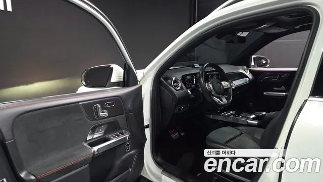 Mercedes-Benz GLB-Class 2021 — фото 11