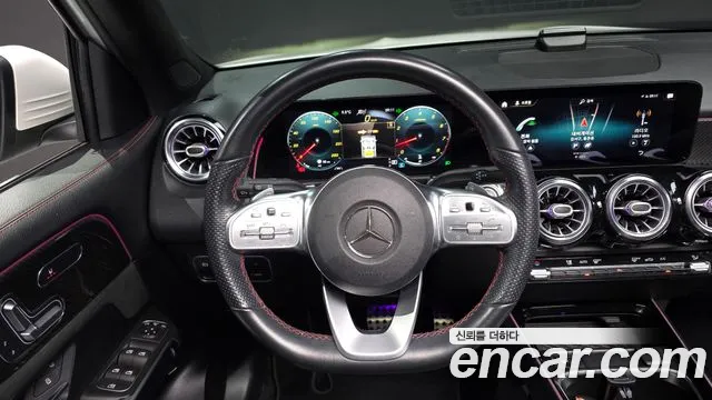 Mercedes-Benz GLB-Class 2021 — фото 13