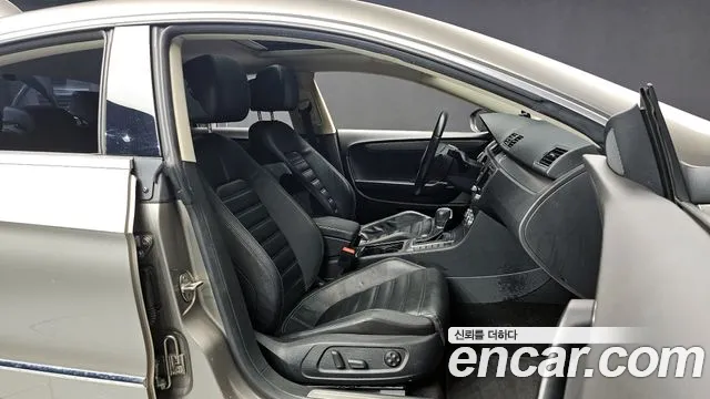 Volkswagen CC 2015 — фото 10