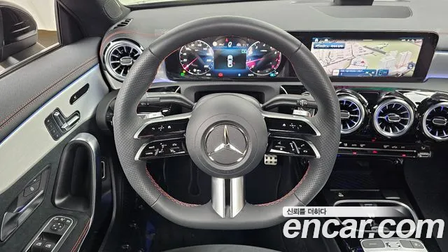 Mercedes-Benz CLA-Class 2025 — фото 13