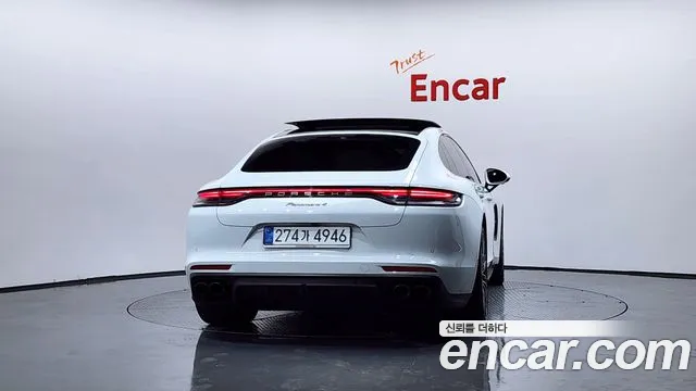 Porsche Panamera 2023 — фото 4
