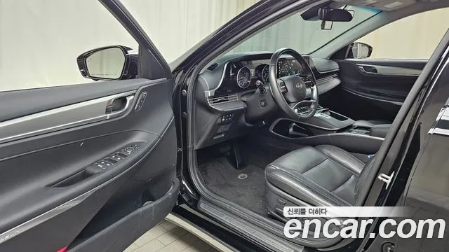 Hyundai Grandeur 2022 — фото 10