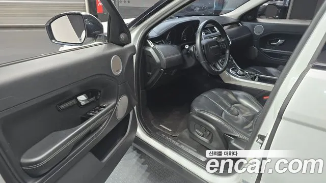 Land Rover Range Rover Evoque 2014 — фото 11
