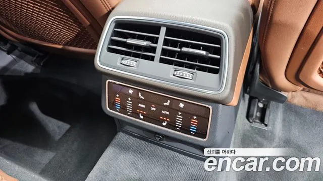 Audi A6 2021 — фото 19