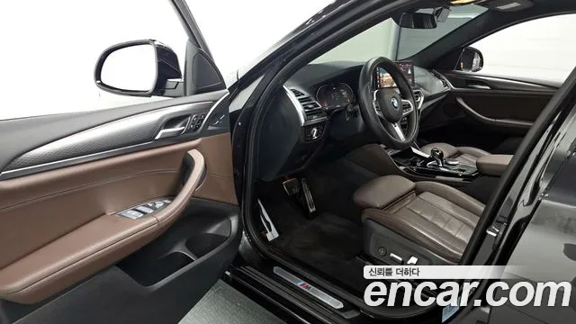 BMW X4 2023 — фото 10