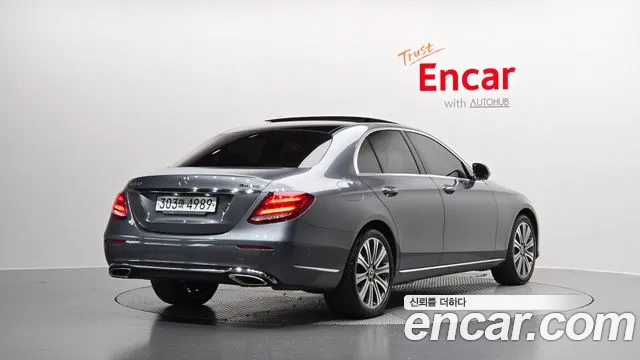 Mercedes-Benz E-Class 2019 — фото 2