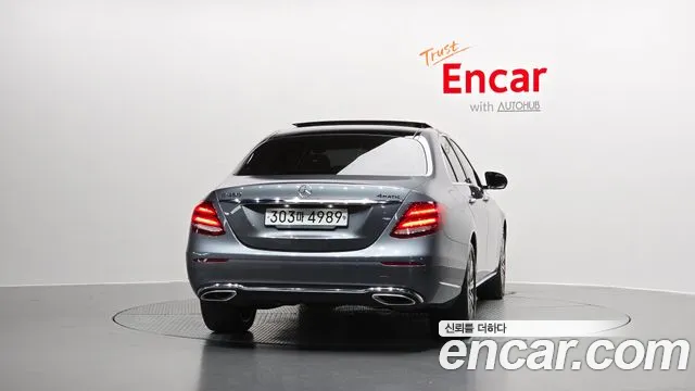Mercedes-Benz E-Class 2019 — фото 4