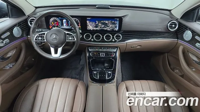 Mercedes-Benz E-Class 2019 — фото 7