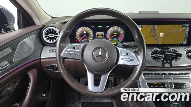 Mercedes-Benz CLS-Class 2020 — фото 13