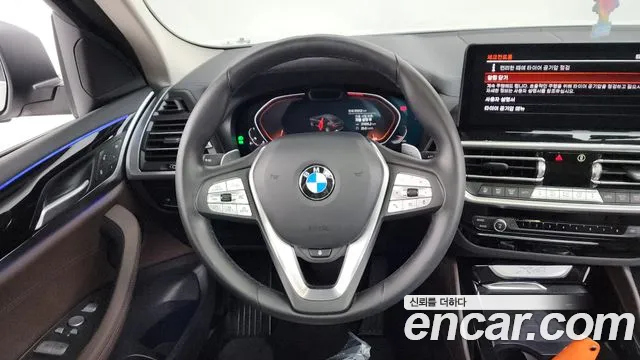 BMW X4 2022 — фото 13