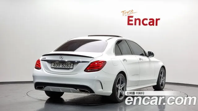 Mercedes-Benz C-Class 2017 — фото 2