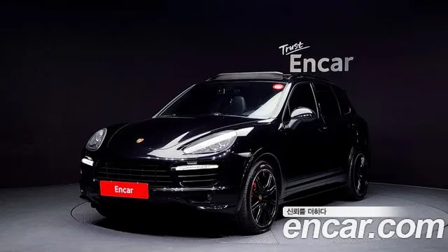 Porsche Cayenne 2013 — фото 1