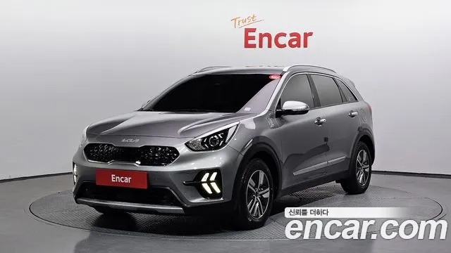 Kia Niro 2022 — фото 1