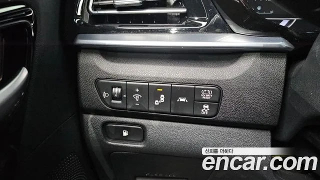 Kia Niro 2022 — фото 15