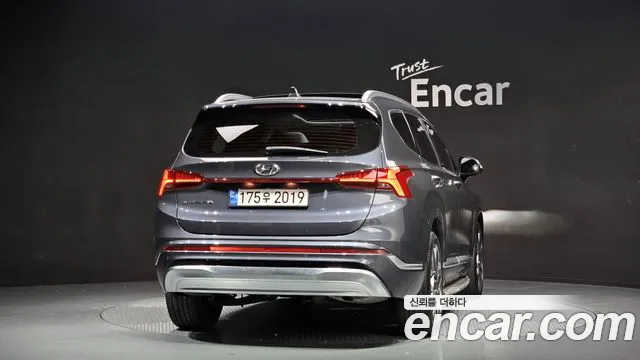 Hyundai Santafe 2021 — фото 4