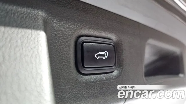 Hyundai Santafe 2021 — фото 16