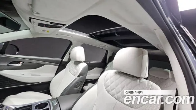 Hyundai Santafe 2021 — фото 18