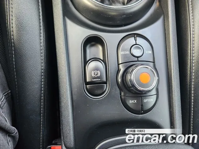 Mini Clubman 2018 — фото 17