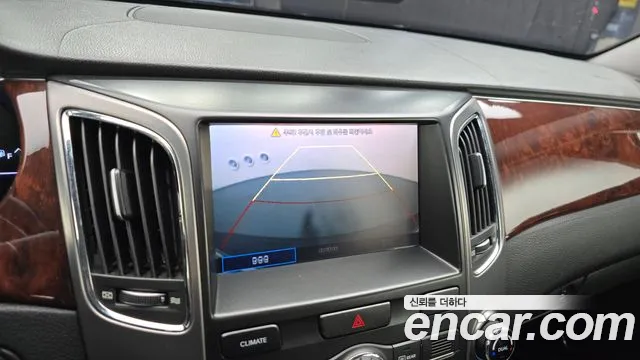 Hyundai Equus 2010 — фото 16
