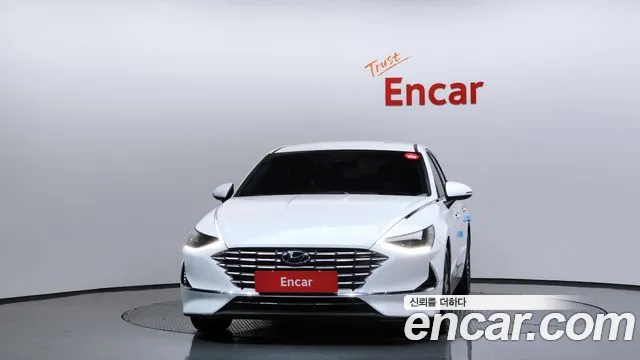 Hyundai Sonata 2022 — фото 3