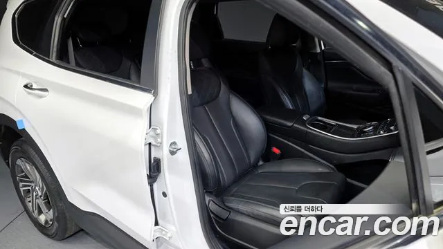 Hyundai Santafe 2022 — фото 12