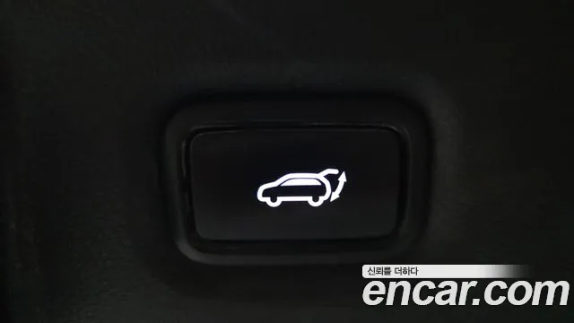 Hyundai Santafe 2022 — фото 20