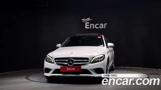 Mercedes-Benz C-Class 2020 — фото 3
