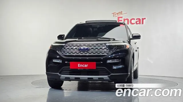 Ford Explorer 2020 — фото 3