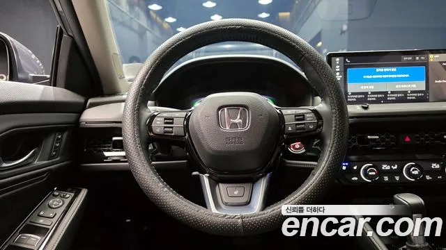 Honda Accord 2023 — фото 13