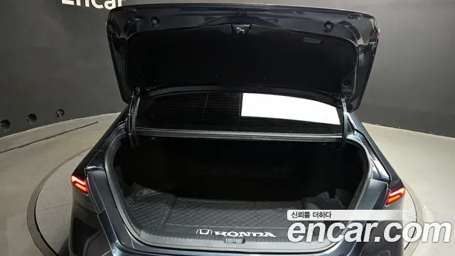 Honda Accord 2023 — фото 20