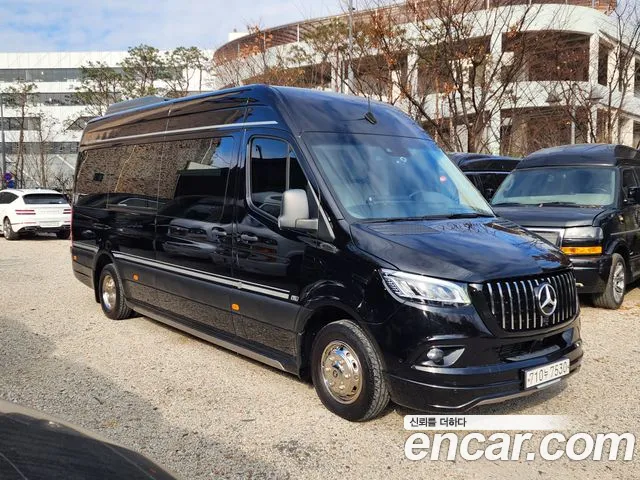 Mercedes-Benz Sprinter 2022 — фото 12
